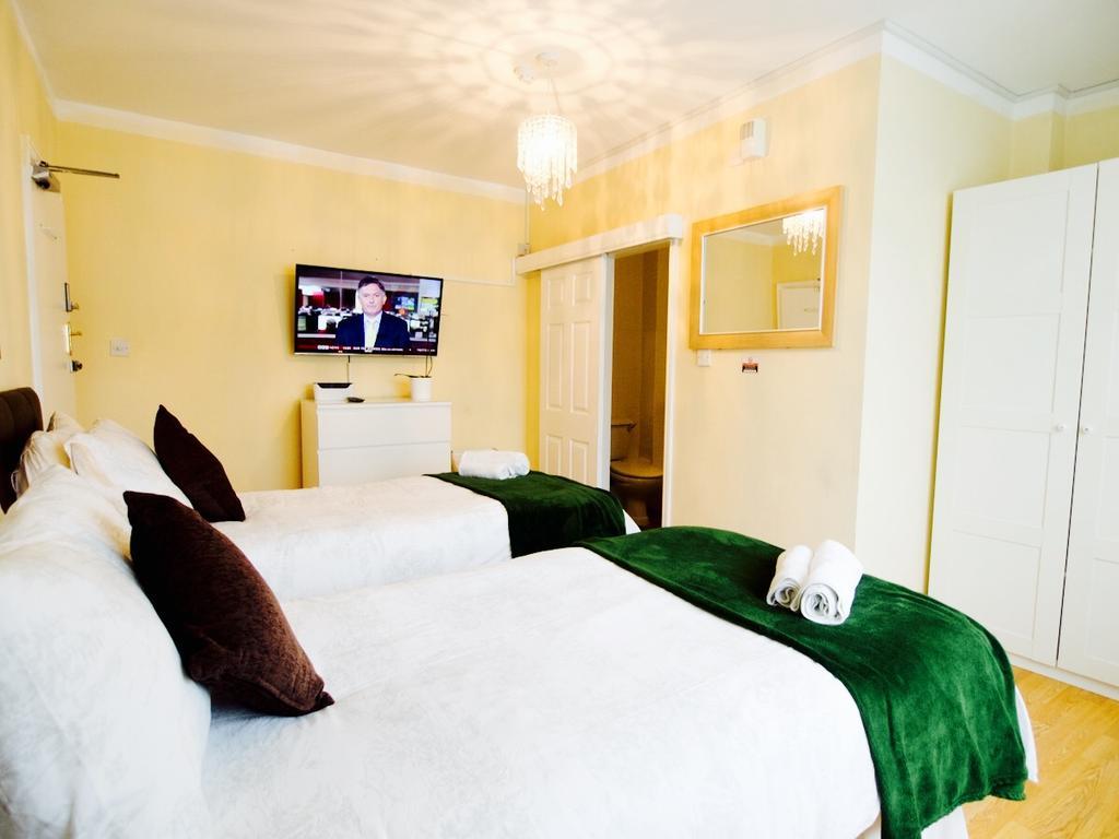 Gable Lodge Лондон Екстер'єр фото